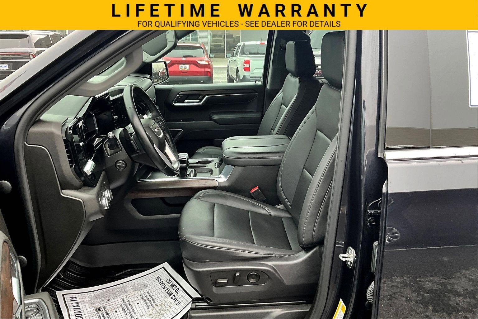 2023 GMC Sierra 1500 SLT