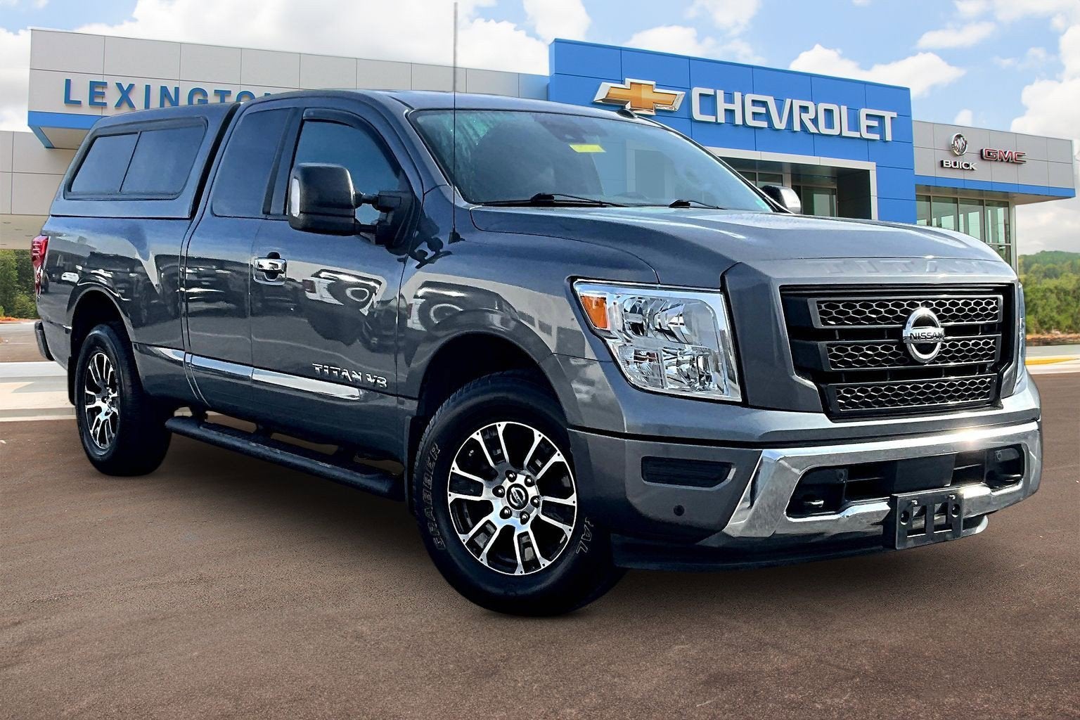 2020 Nissan Titan SV