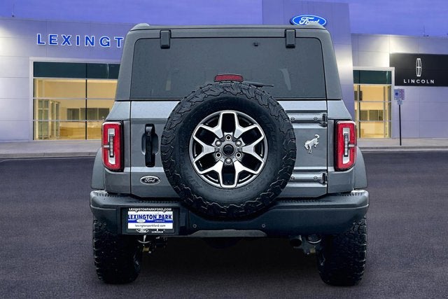 2023 Ford Bronco Base