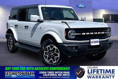 2026 Ford Bronco Outer Banks