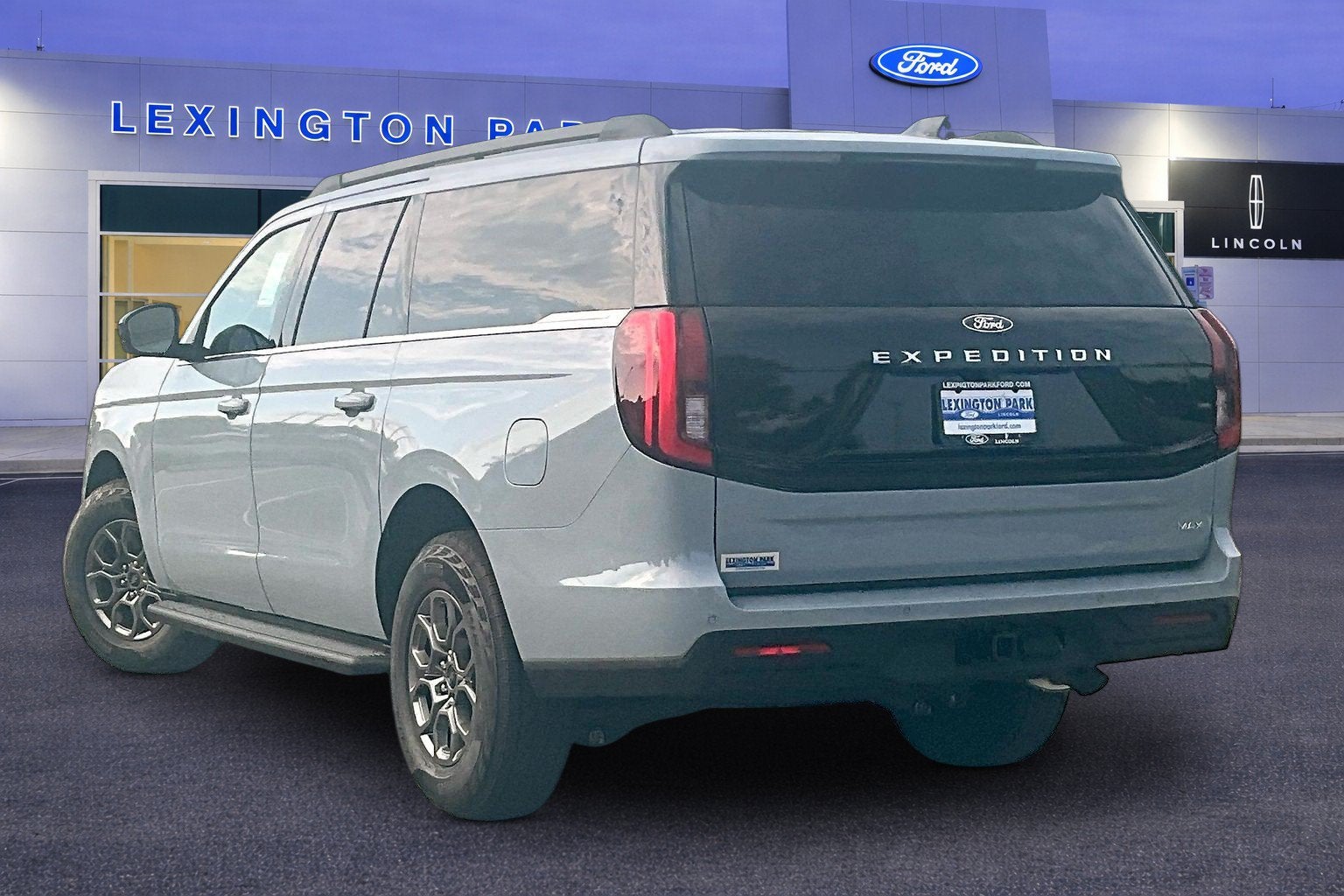 2027 Ford Expedition Max Active