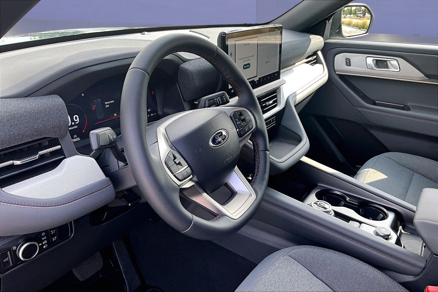 2027 Ford Explorer Active w/200A Pkg