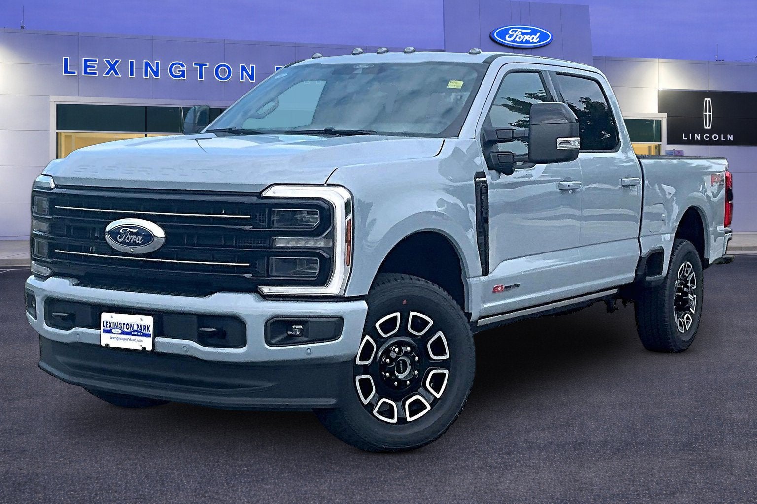 2026 Ford Super Duty F-350 SRW Platinum