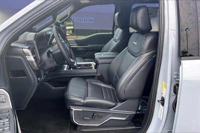 2026 Ford Super Duty F-350 SRW Platinum