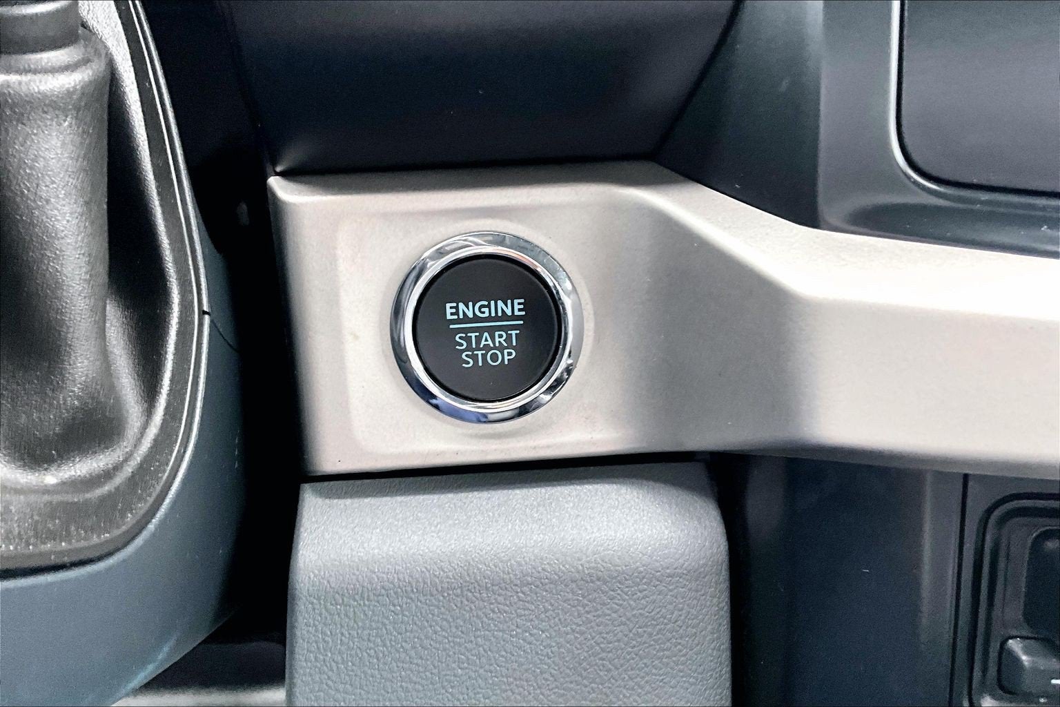 2024 Ford Super Duty F-350 SRW XLT