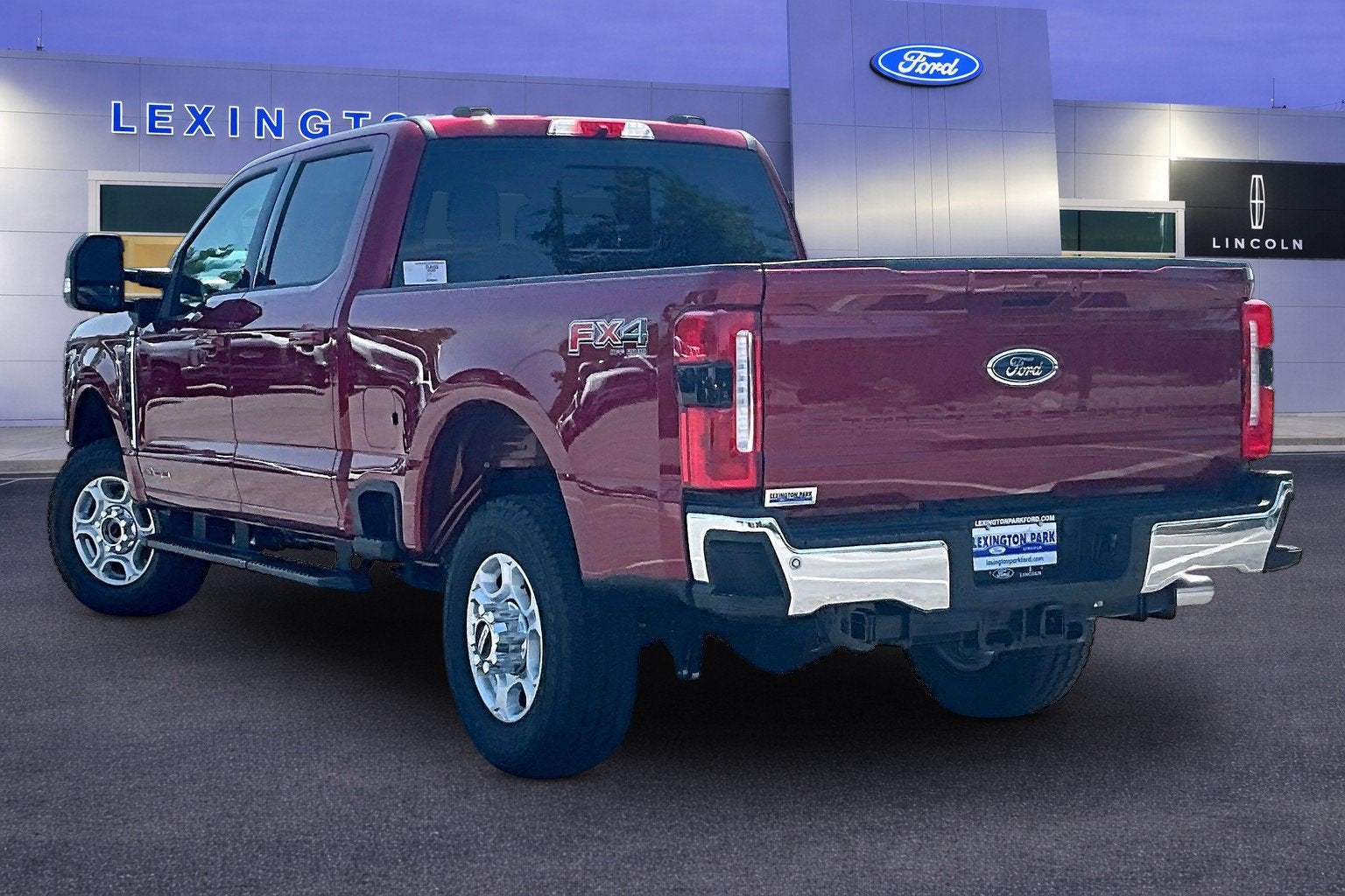 2026 Ford Super Duty F-350 SRW XLT