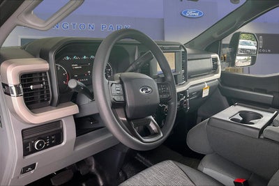 2026 Ford Super Duty F-250 SRW XLT