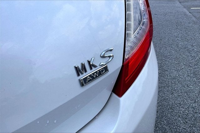 2013 Lincoln MKS Base