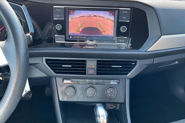 2019 Volkswagen Jetta Base