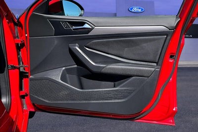 2019 Volkswagen Jetta Base