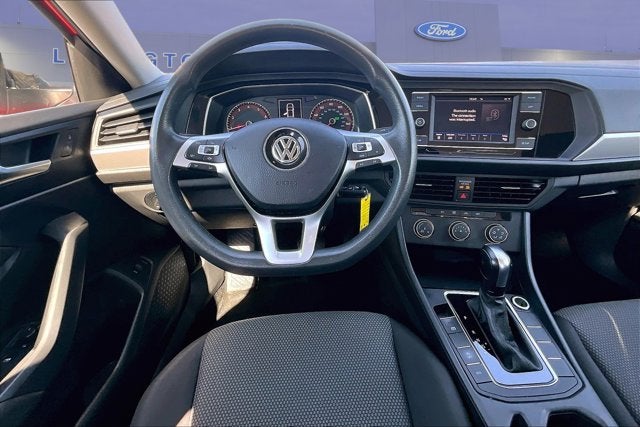 2019 Volkswagen Jetta Base