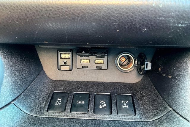 2019 Toyota Highlander Base