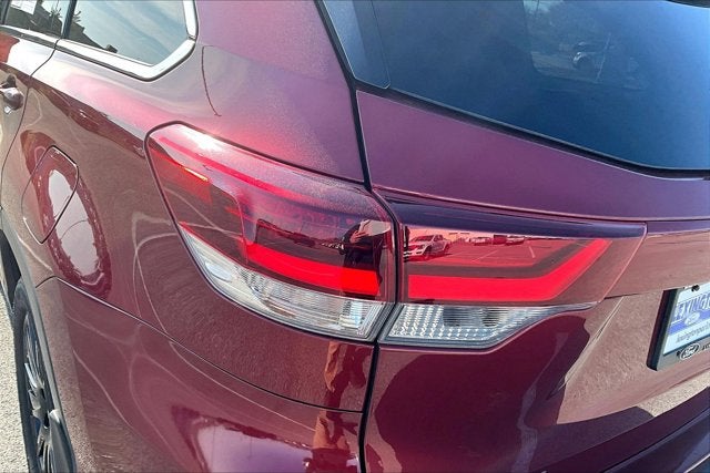 2019 Toyota Highlander Base