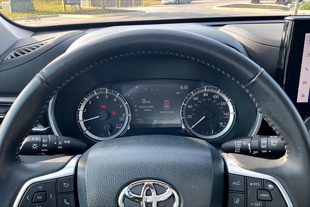2023 Toyota Highlander Base