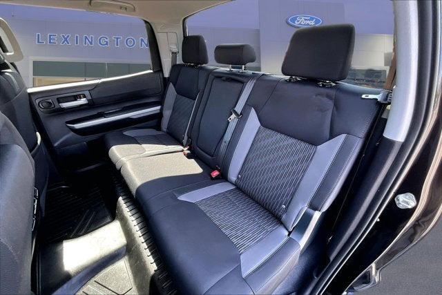 2016 Toyota Tundra 4WD Truck SR5