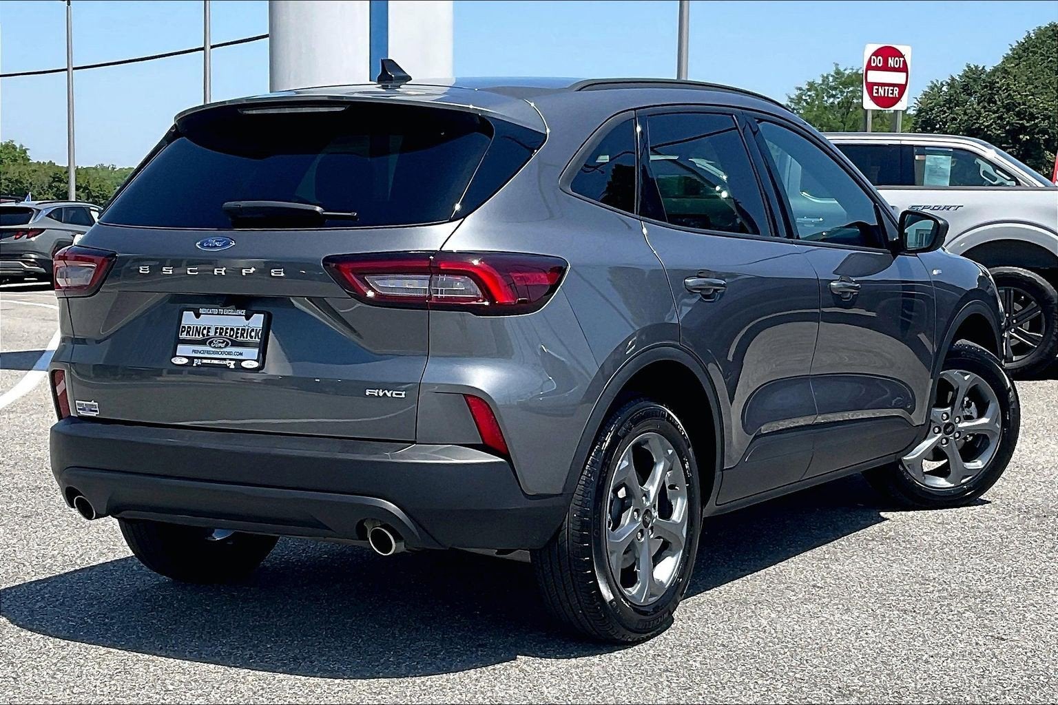 2025 Ford Escape ST-Line
