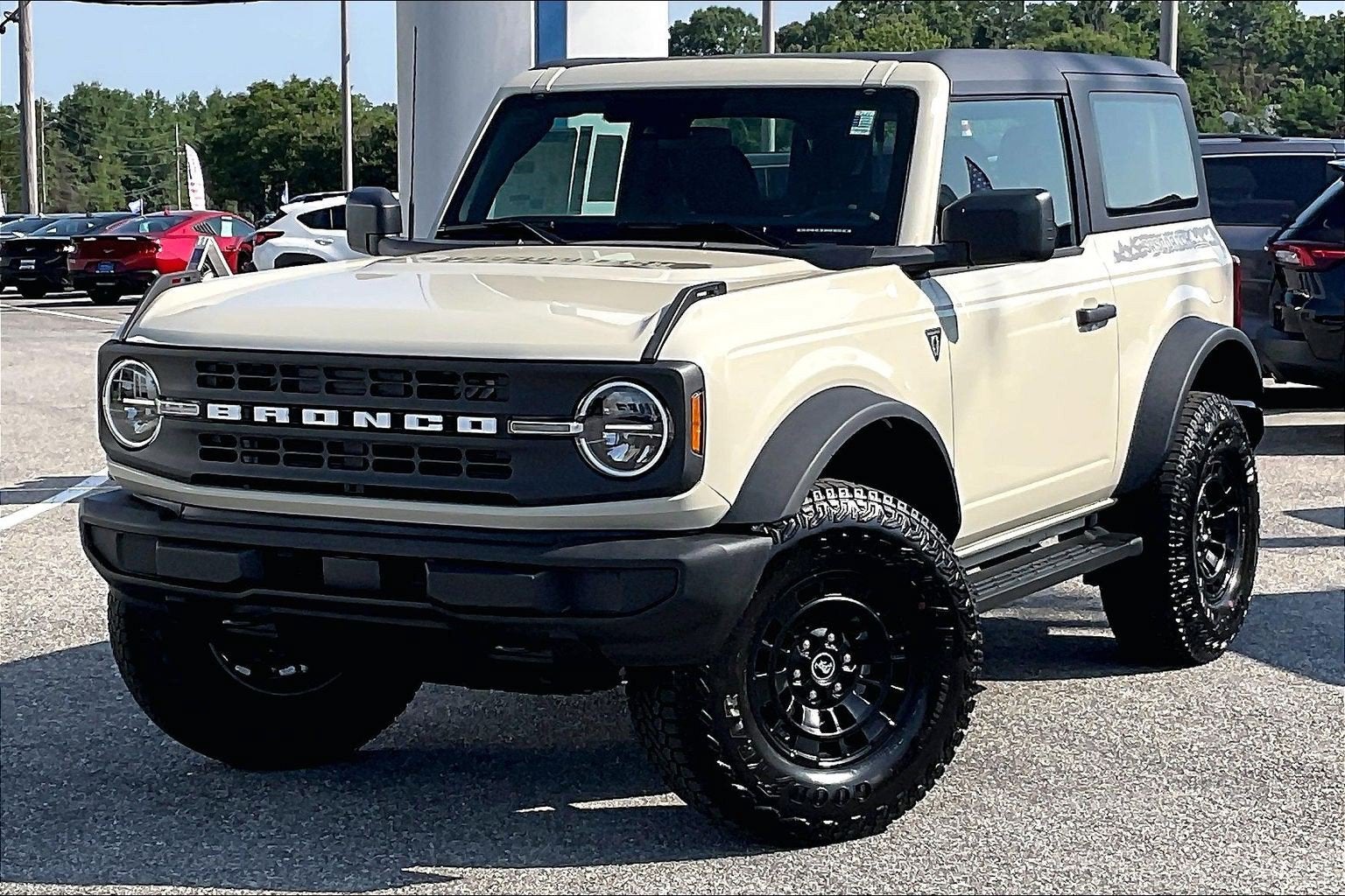 2026 Ford Bronco Base