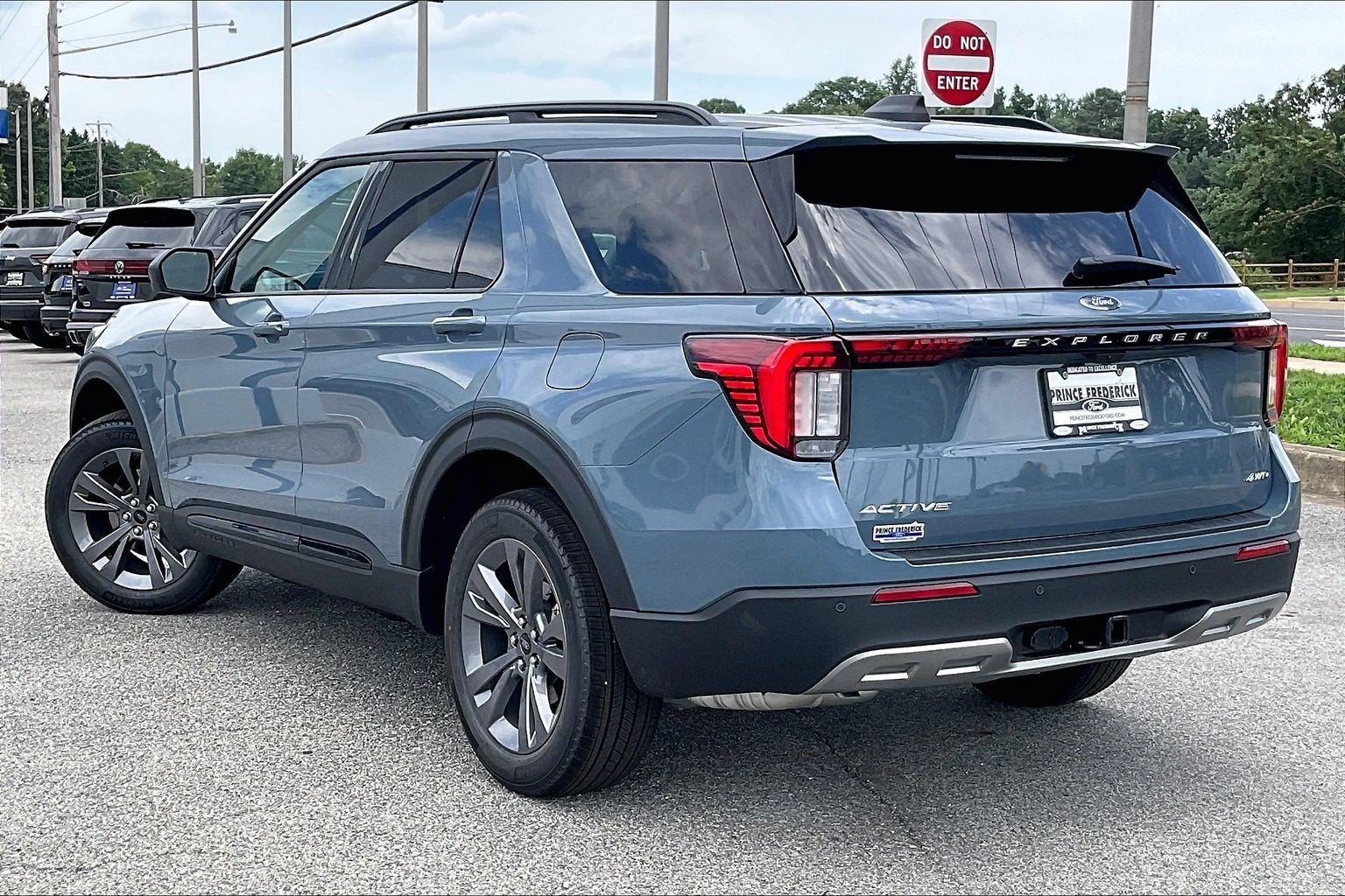 2026 Ford Explorer Active w/200A Pkg