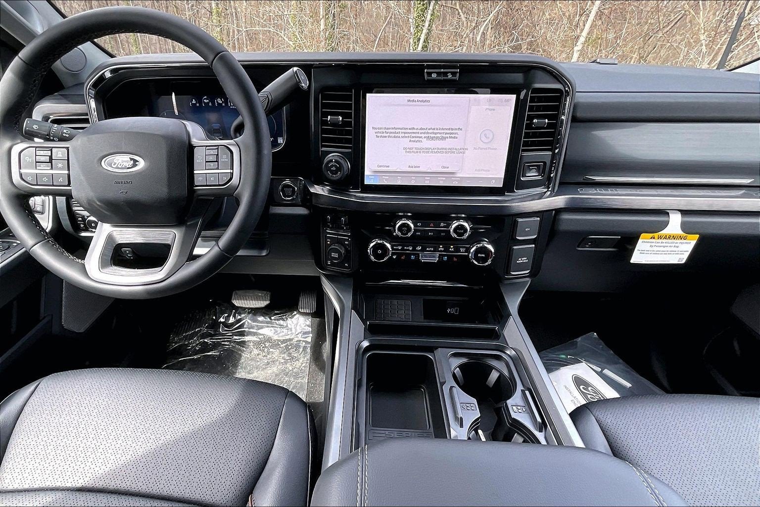 2026 Ford Super Duty F-350 SRW LARIAT