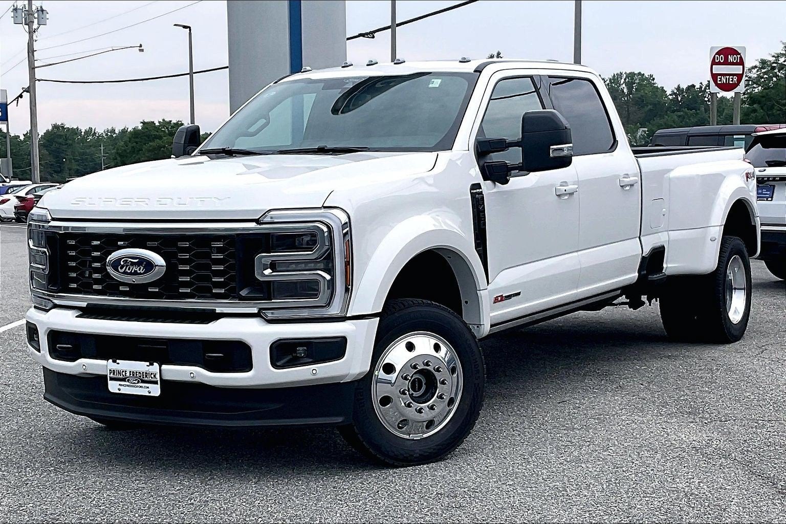 2026 Ford Super Duty F-450 DRW 4WD