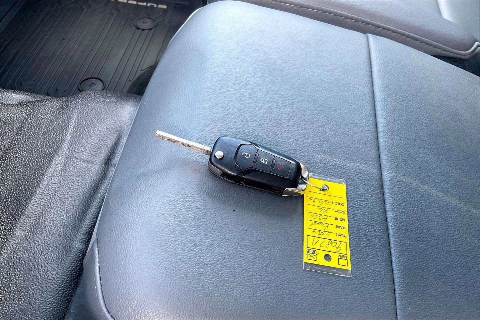 2024 Ford Super Duty F-350 SRW XL