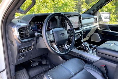 2025 Ford F-150 Platinum