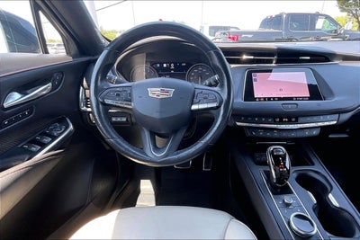 2020 Cadillac XT4 AWD Sport