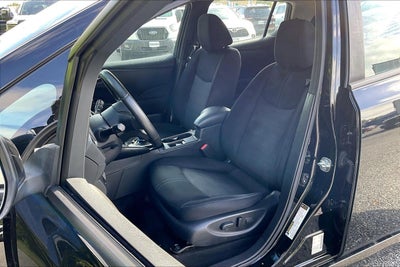 2022 Nissan LEAF SV