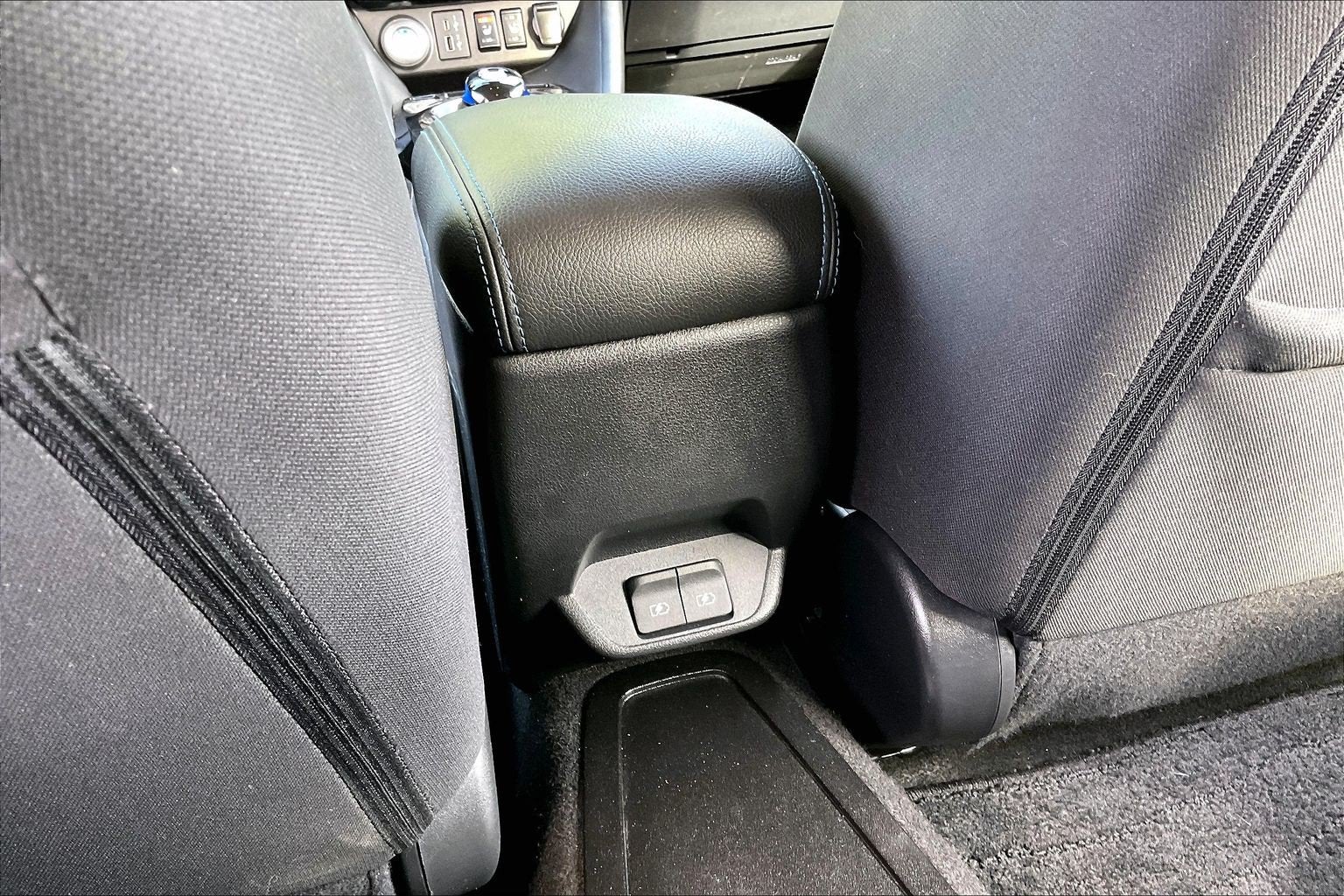 2022 Nissan LEAF SV