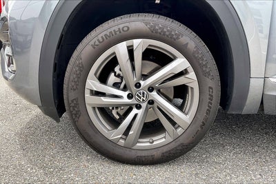 2024 Volkswagen Atlas Cross Sport 2.0T SEL R-Line