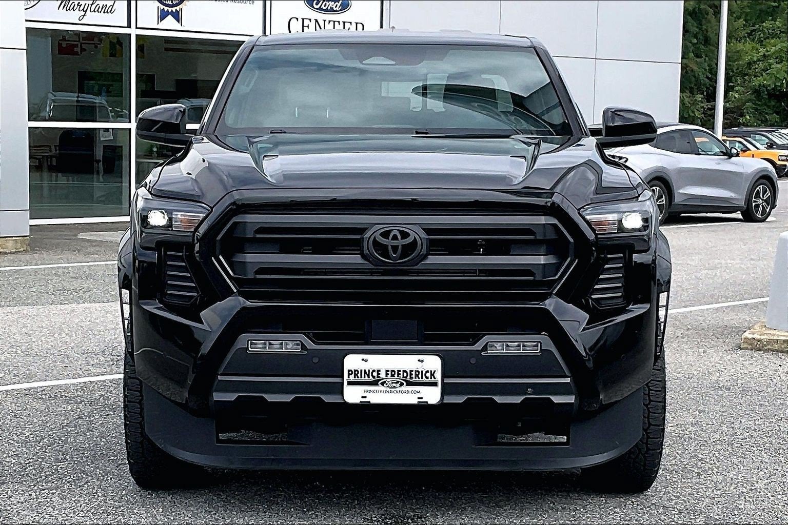2024 Toyota Tacoma 4WD SR5