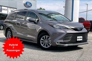 2021 Toyota Sienna XLE