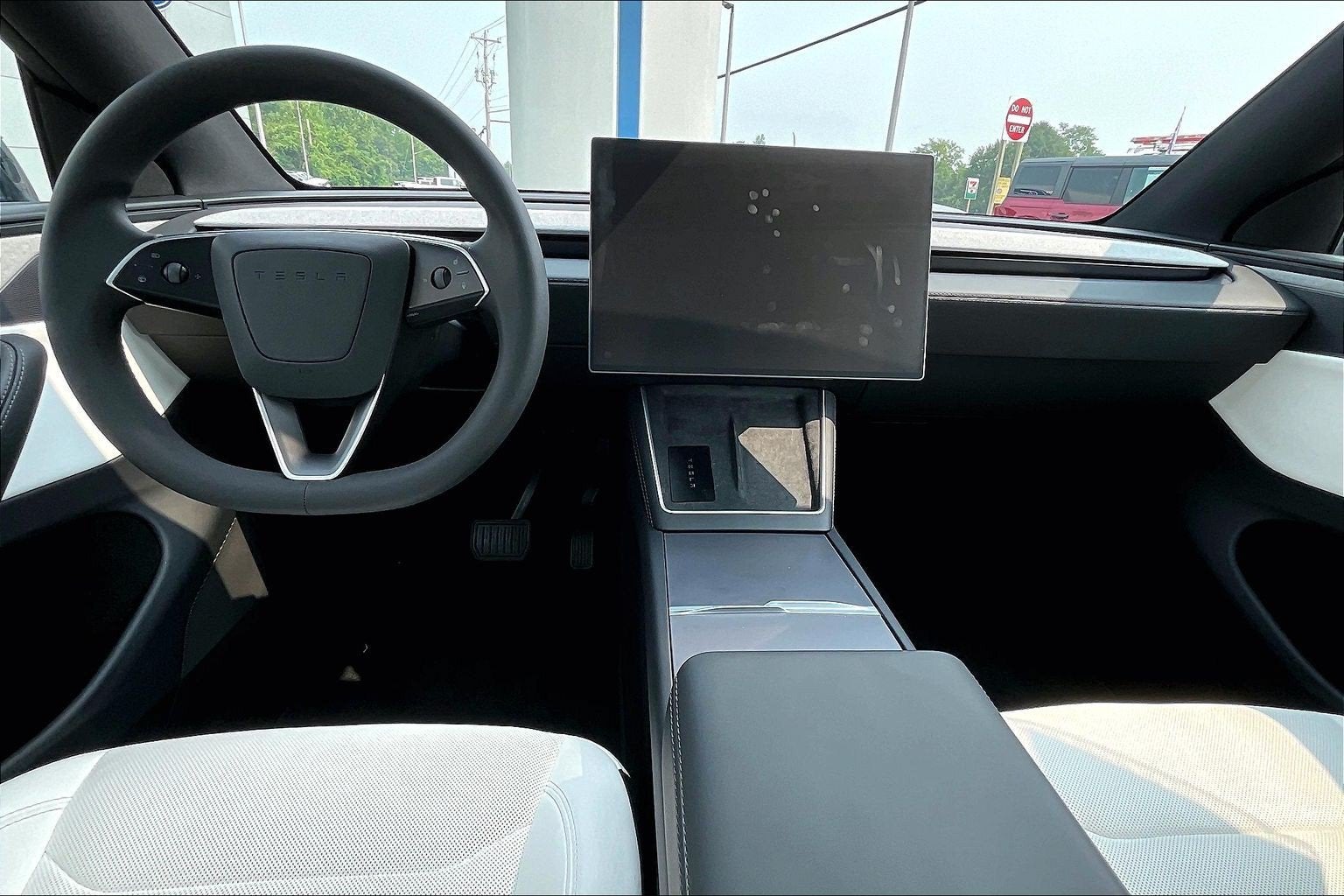2026 Tesla Model Y Base