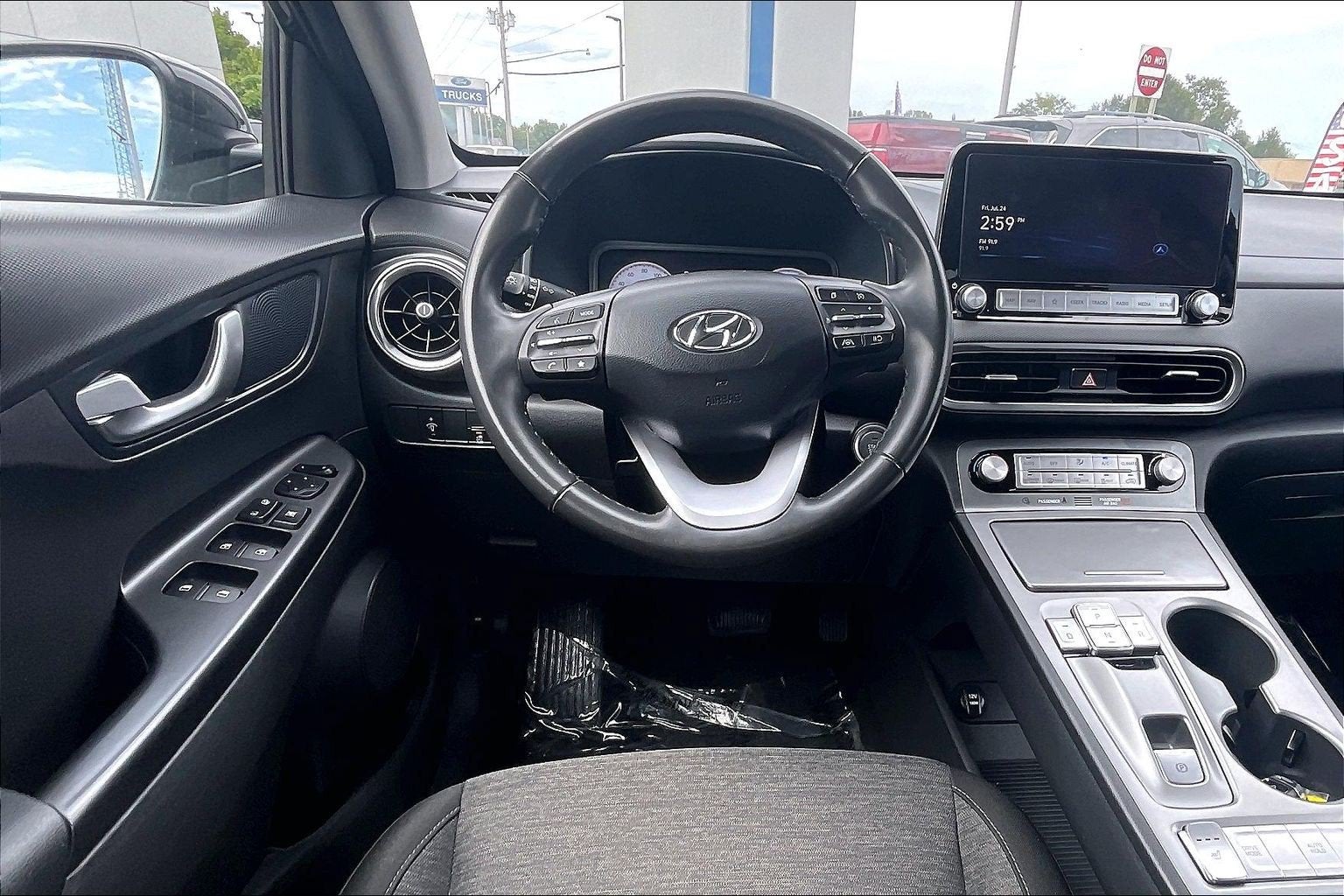 2023 Hyundai Kona Electric SEL