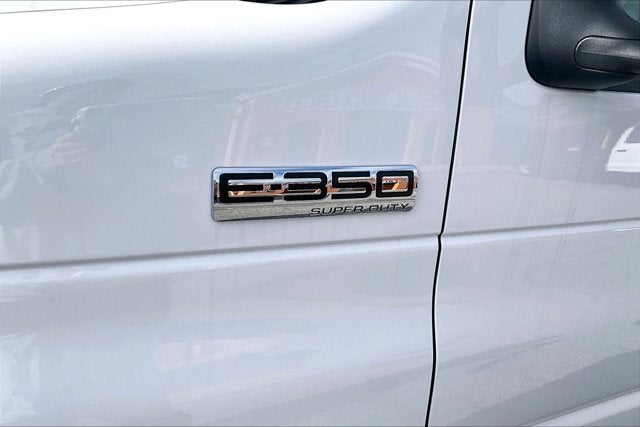 2026 Ford E-Series Cutaway E-350 SRW 138" WB