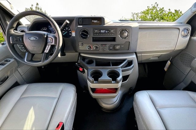 2026 Ford E-Series Cutaway E-450 DRW 158" WB