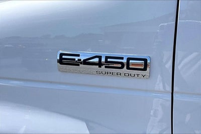 2027 Ford E-Series Cutaway E-450 DRW