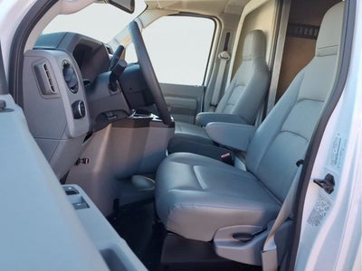 2027 Ford E-450 W/ 14' Box Van E-450 DRW