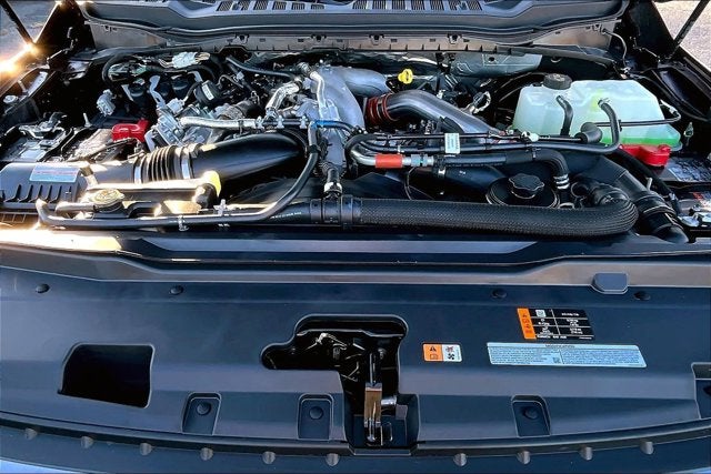 2026 Ford Super Duty F-350 SRW LARIAT