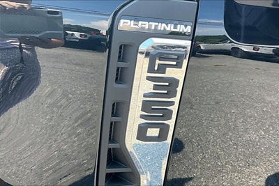 2026 Ford Super Duty F-350 SRW Platinum