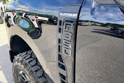 2026 Ford Super Duty F-350 SRW Platinum