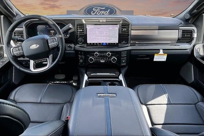 2026 Ford Super Duty F-350 SRW Platinum