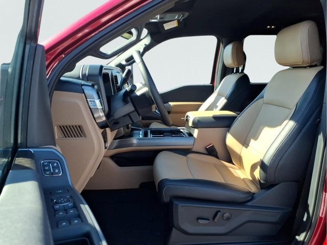 2027 Ford Super Duty F-350 SRW LARIAT