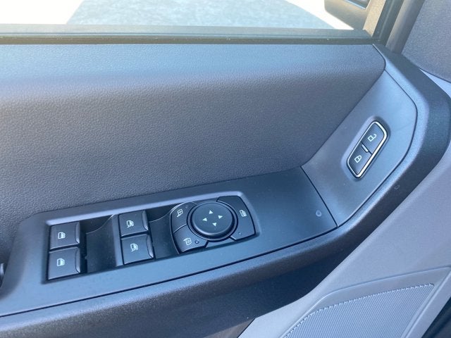 2027 Ford Super Duty F-350 DRW 4WD