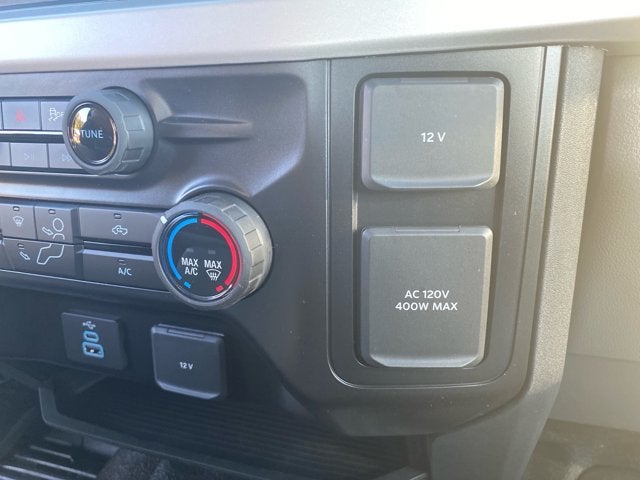 2027 Ford Super Duty F-350 DRW 4WD