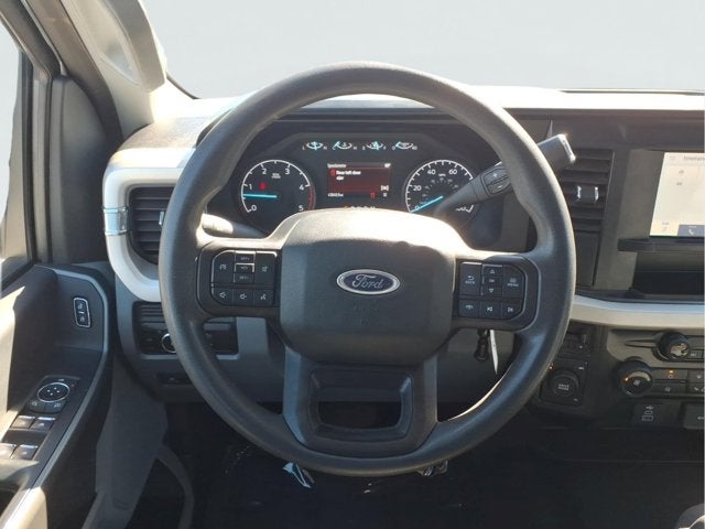 2026 Ford Super Duty F-350 DRW XLT