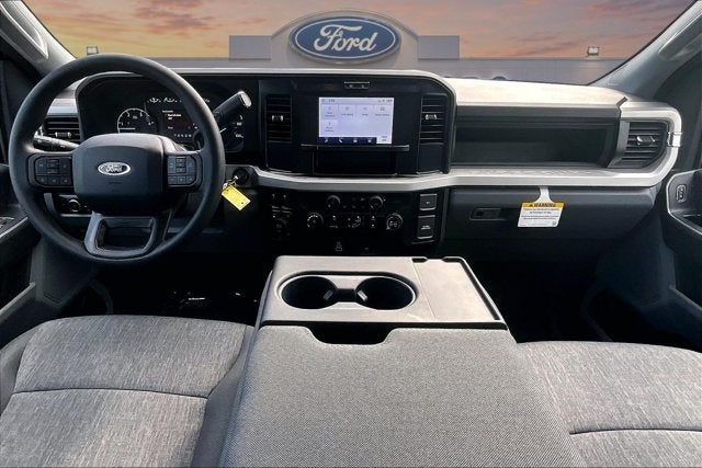 2026 Ford Super Duty F-350 DRW XLT