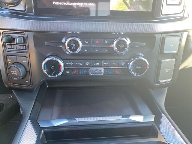 2027 Ford Super Duty F-450 DRW Platinum