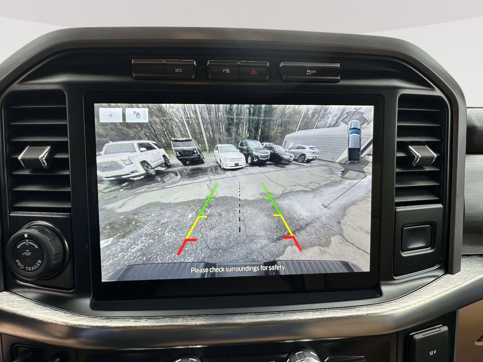 2022 Ford F-150 Base