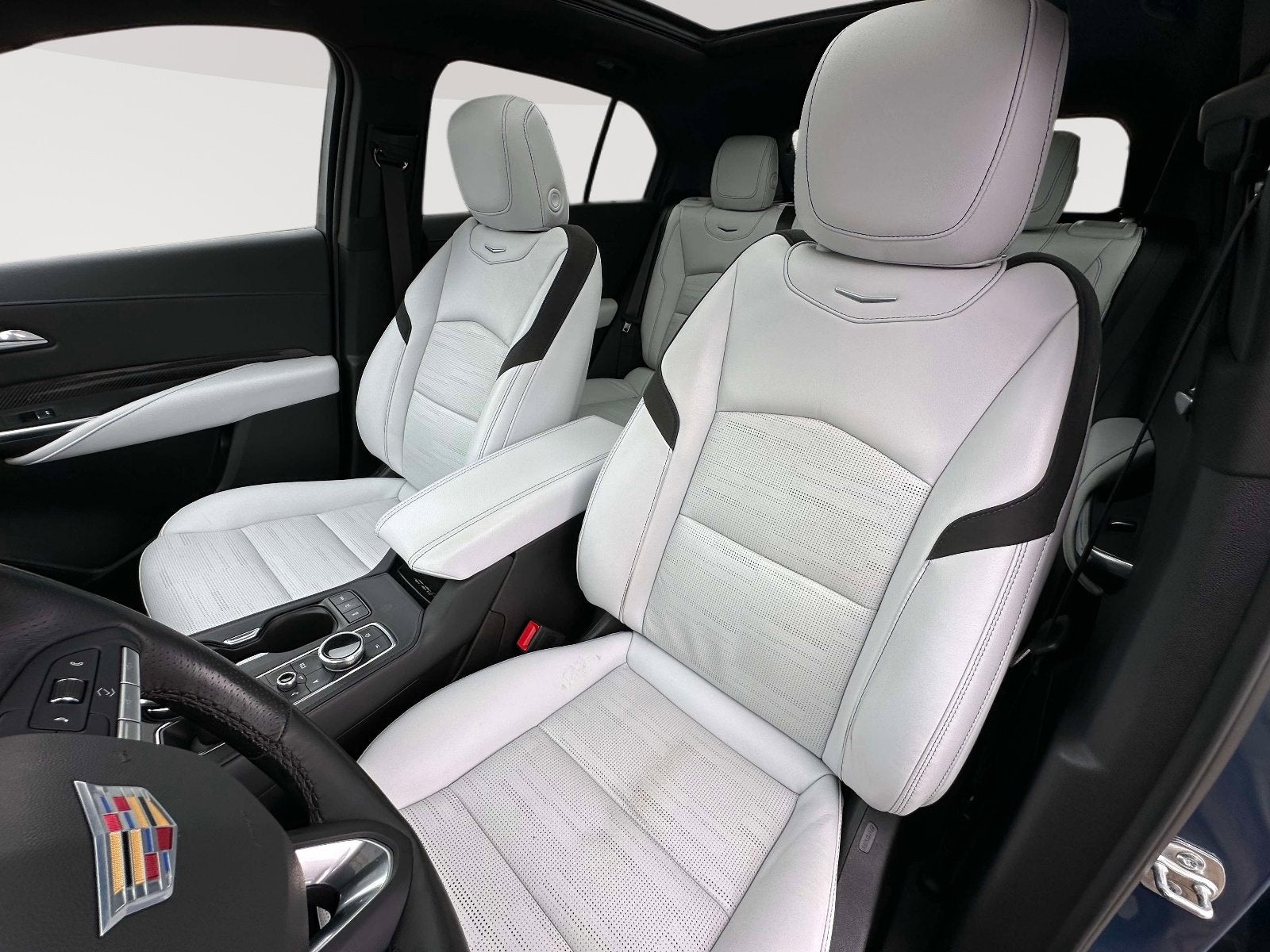 2025 Cadillac XT4 AWD Sport